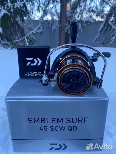 Катушка Daiwa 23 Emblem Surf 45 SCW QD