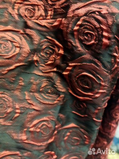 Платье для девочки праздничное