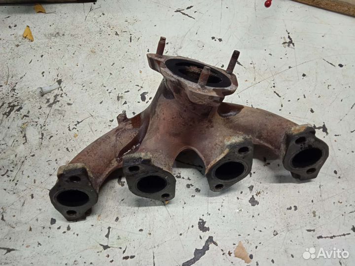 Выпускной коллектор Peugeot 306 Пежо 306