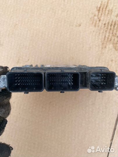 Блок управления двигателем Renault Megane 3 1.5