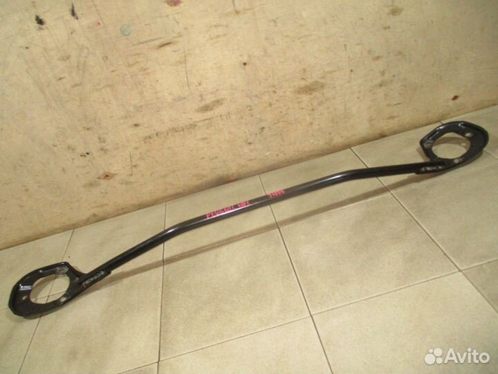 Растяжка столбов Peugeot 4007