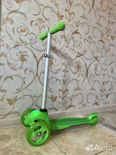 Самокат capella зеленый