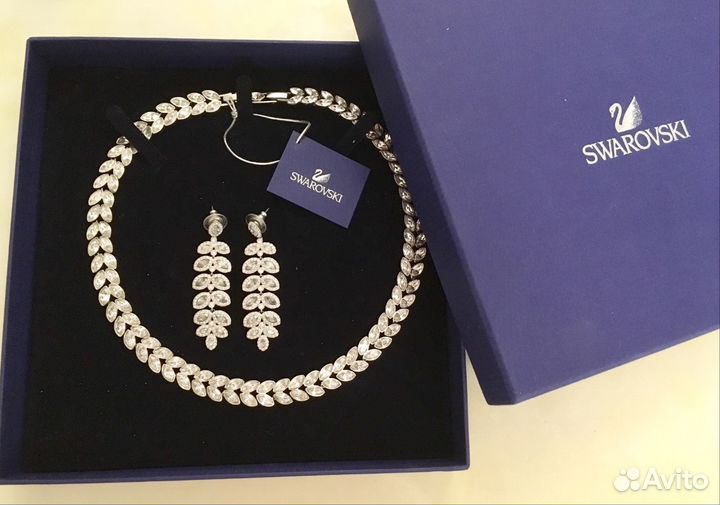 Колье и серьги swarovski