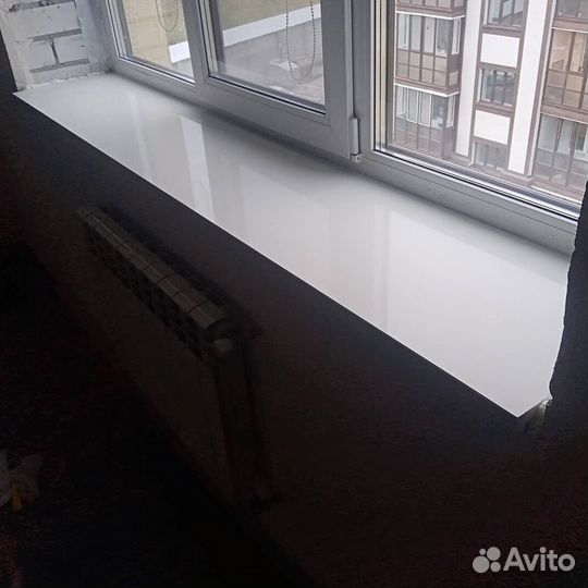 Подоконник из кварцевого агломерата