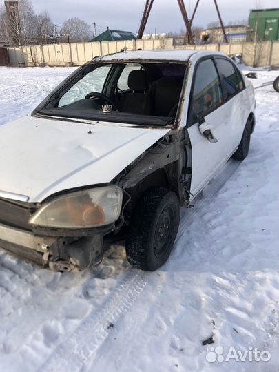 Honda Civic Ferio 1.5 CVT, 2002, битый, 400 000 км