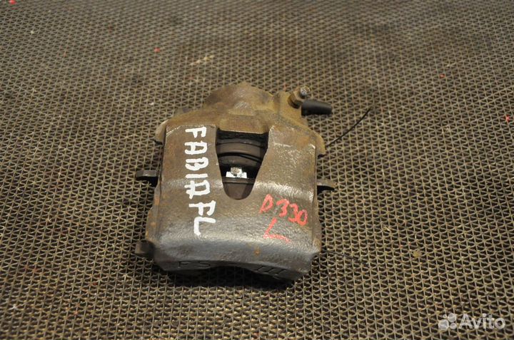 Суппорт передний левый skoda fabia 5J2