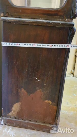 Старинный шкаф(буфет, витрина, горка)