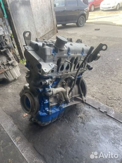 Renault kangoo 1 Двигатель в обвесе