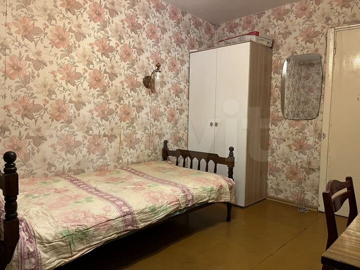 Комната 19 м² в 2-к., 4/5 эт.