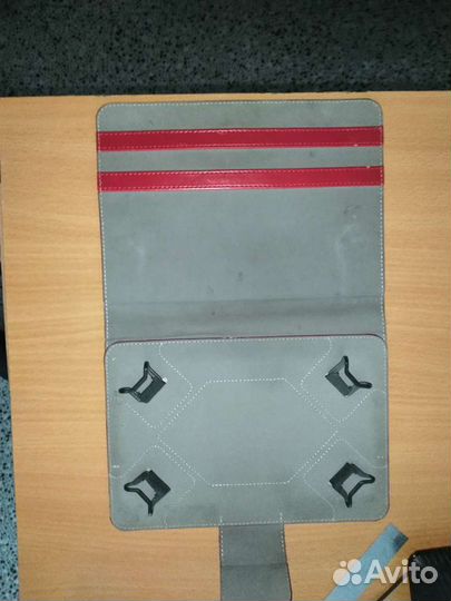 Чехол-книжка на планшет