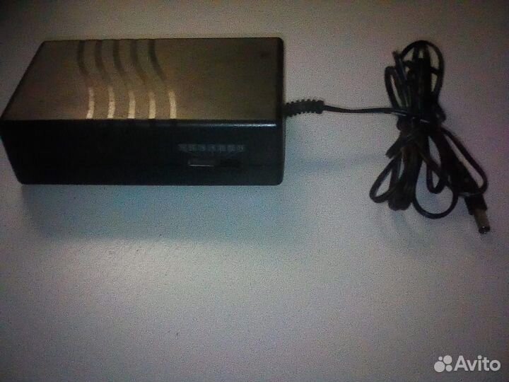 Универсальный блок питаниядля ноутбука