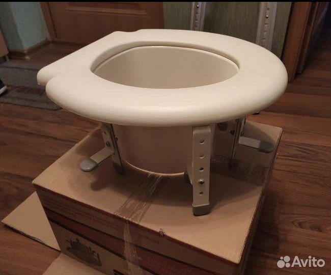 Сиденье для унитаза послеоперационное