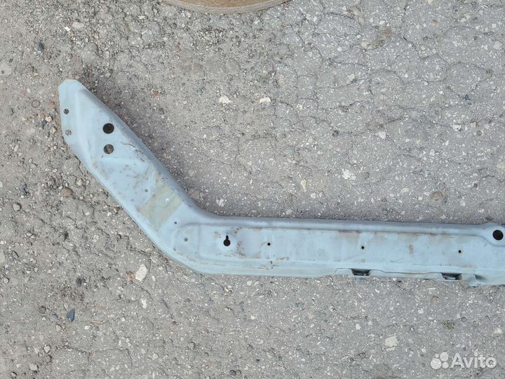 Верхняя Рамка телевизора granta