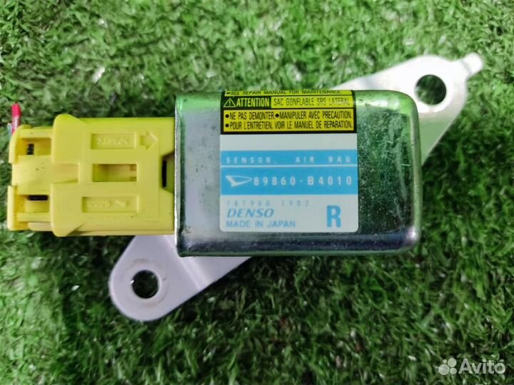 Датчик удара боковой Daihatsu Terios 2009