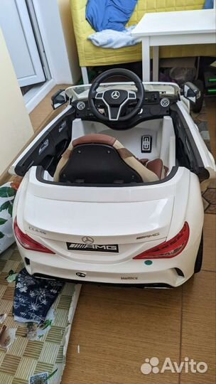 Детский электромобиль Rivertoys mercedes cla