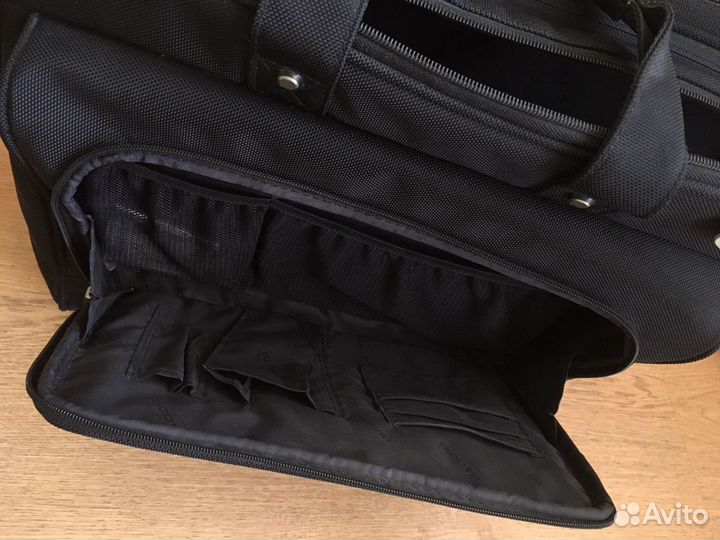 Дорожная сумка для ноутбука dicota