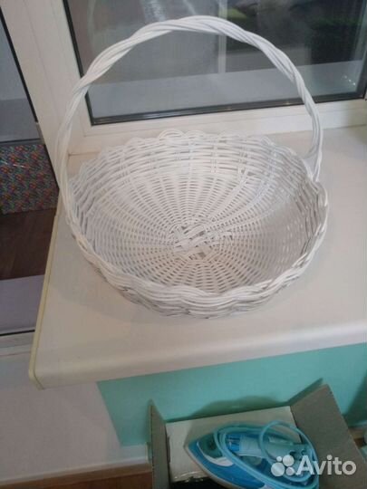 Корзинка из ротанга