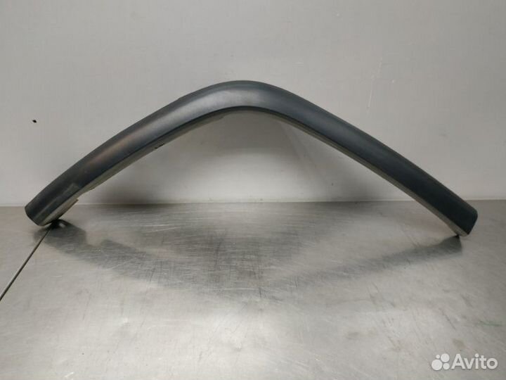 Накладка крыла задняя правая Jeep Grand Cherokee