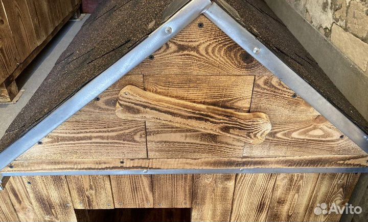 Теплая будка для собак крупных пород