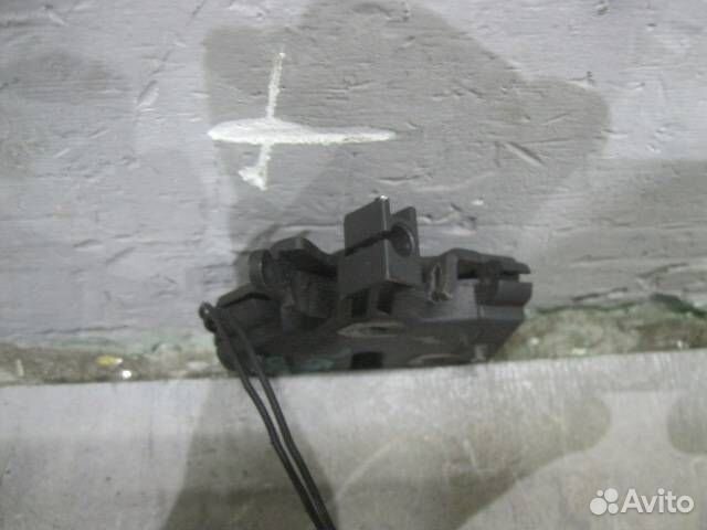 Замок капота от Volvo XC90 2002-2014