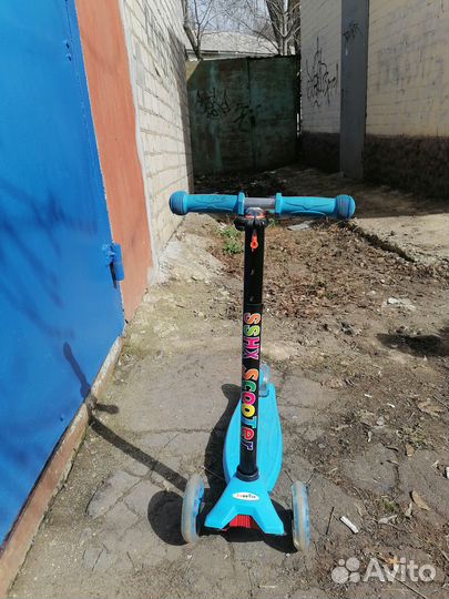 Продам детский самокат