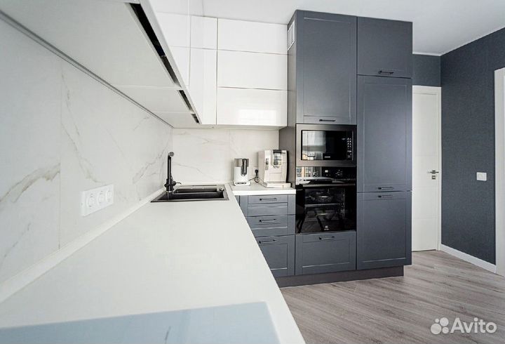 Угловая кухня мдф фасады