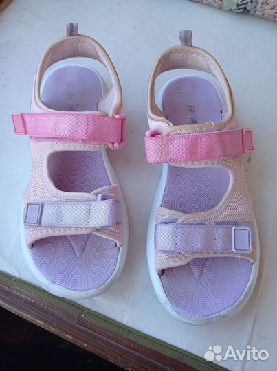 Сандалии 36