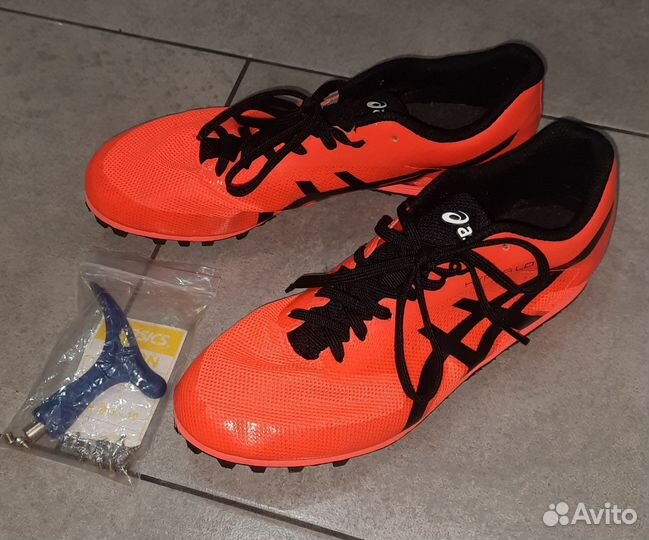 Шиповки asics