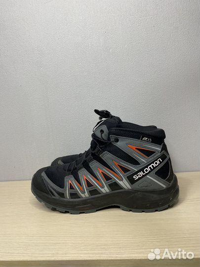 Кроссовки Salomon xapro 37eu