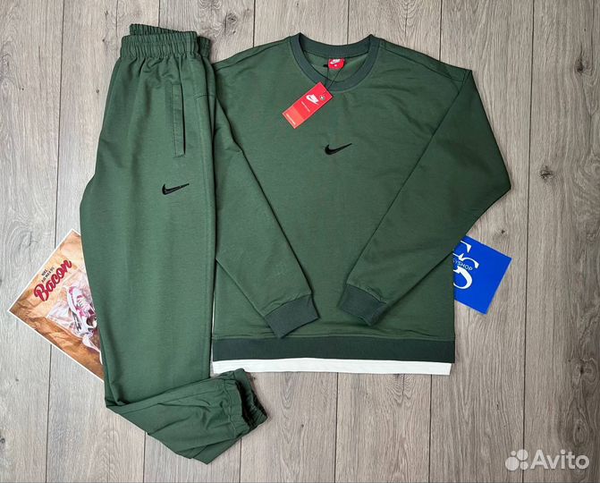 Спортивный костюм мужской новый