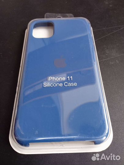 Чехол на iPhone 11