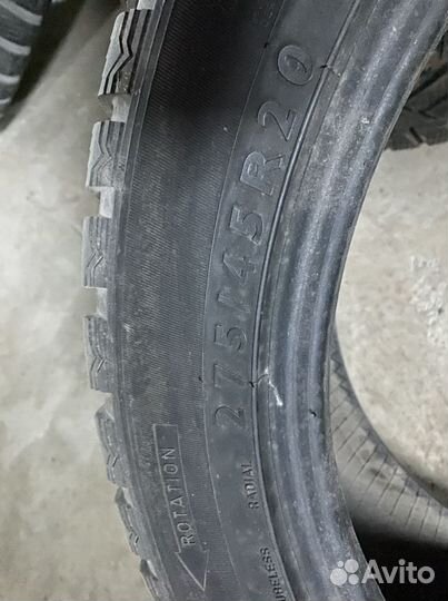 Dunlop Grandtrek MT2 275/45 R20