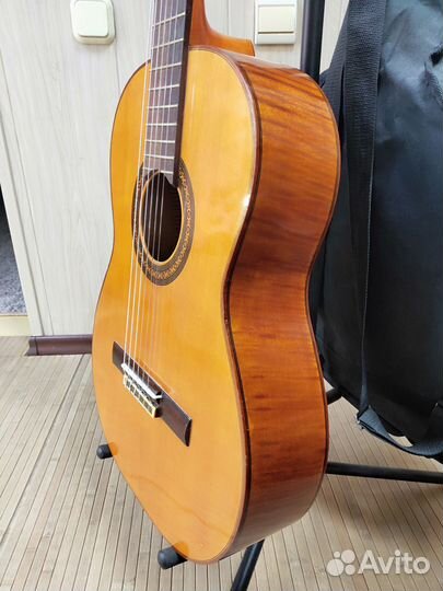 Мастеровая классическая гитара