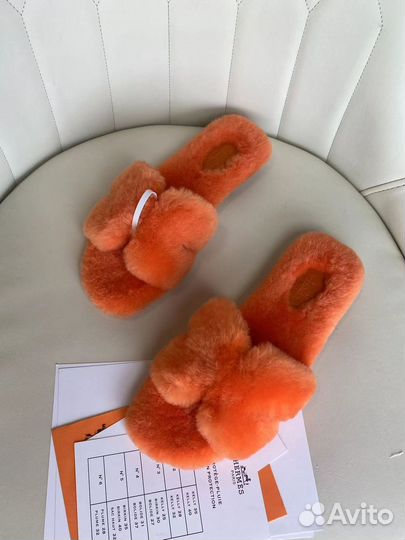 Шлепки женские Hermes с мехом