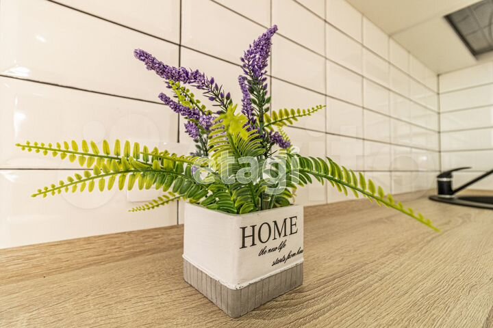 3-к. квартира, 95,6 м², 8/10 эт.