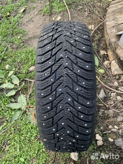 Nokian Tyres Hakkapeliitta 8 SUV 195/65 R15
