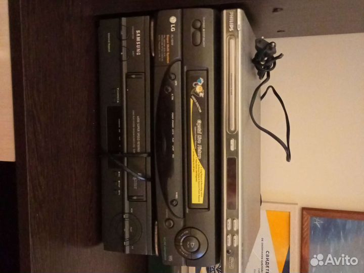 Видеомагнитофон