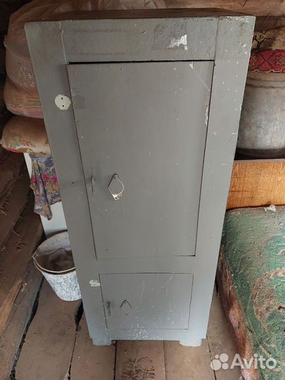 Сейф металлический