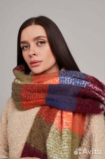 Женский теплый платок