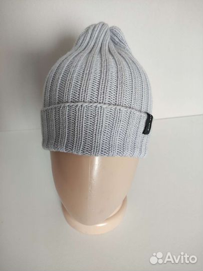 Шапка женская вязаная