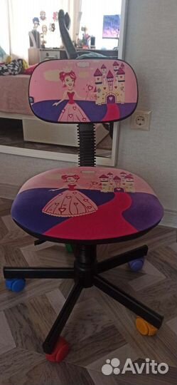 Компьютерное кресло