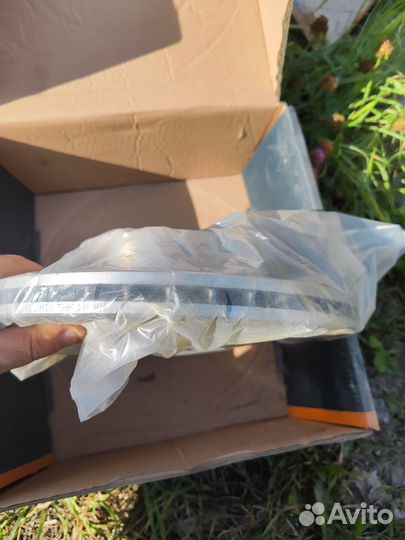 Тормозной диск Мерседес Вито 638 (правый)