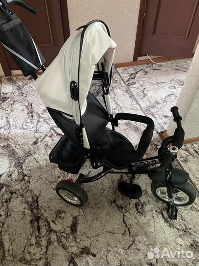 Детский велосипед с ручкой