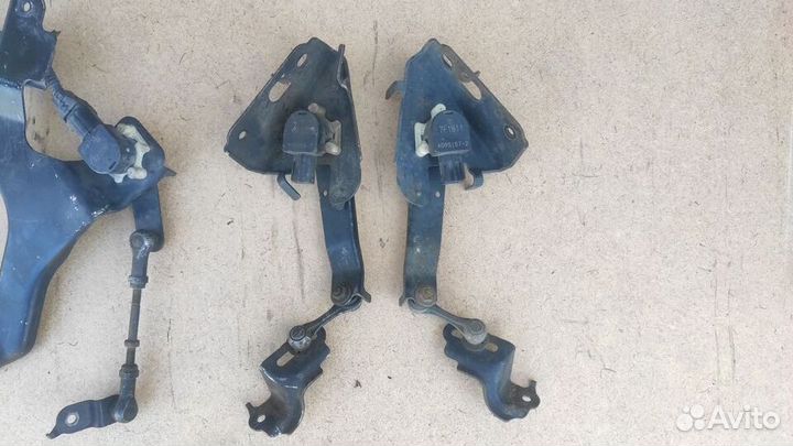 Датчик высоты подвески Lexus Ls460 LS600