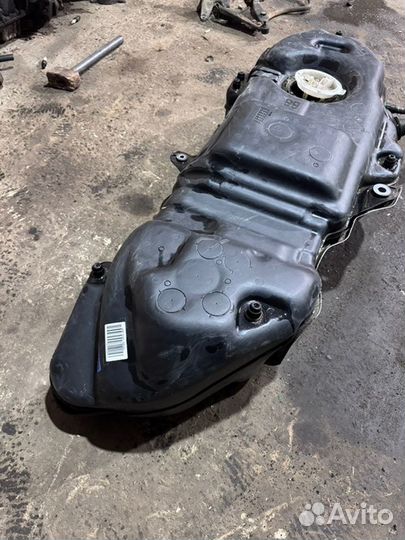 Бак топливный Porsche Cayenne 959 DCB 3.0 бензин