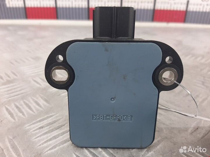 Датчик ускорения Lexus RX 3 рест. 2013 8918350030