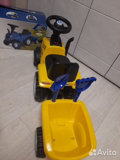 Трактор каталка с прицепом новый