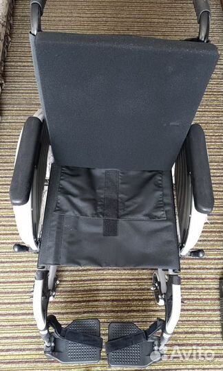 Инвалидная коляска