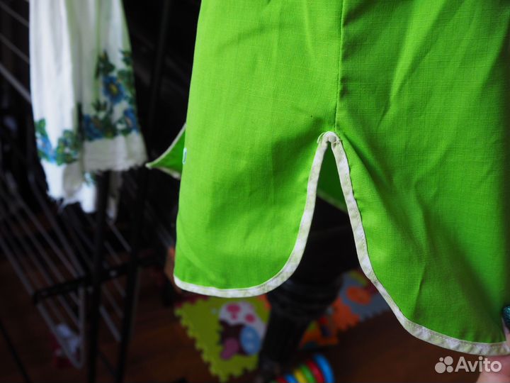 Винтажная летняя рубашка с вышивкой зеленая