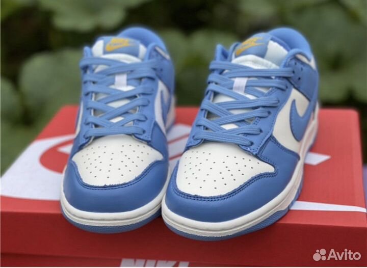 Nike SB Dunk Low Sail Coast University Gold